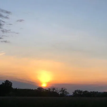 1 Bedroom Gorgeous In *