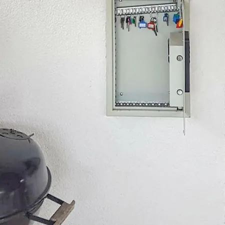 1 Bedroom Gorgeous In Prázdninový dům Ueckermünde