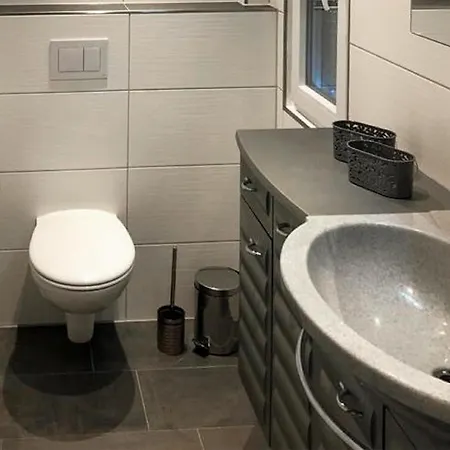 Prázdninový dům 1 Bedroom Gorgeous In