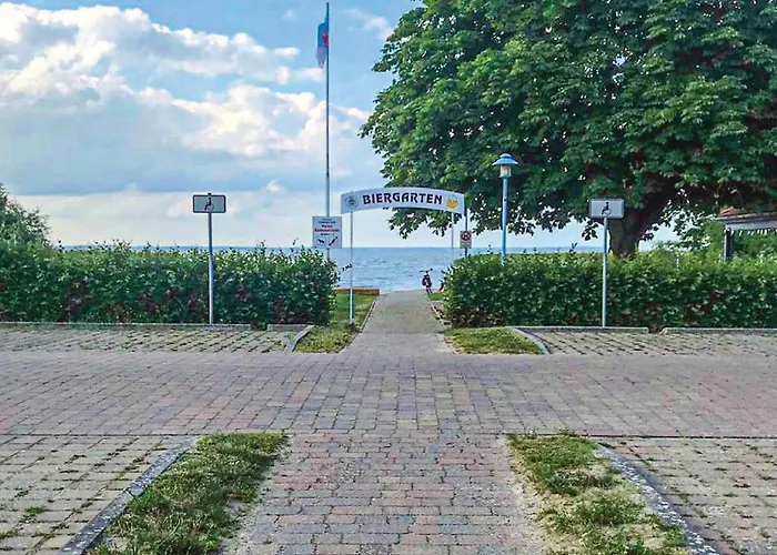 Semesterbostad 1 Bedroom Gorgeous In Ueckermünde