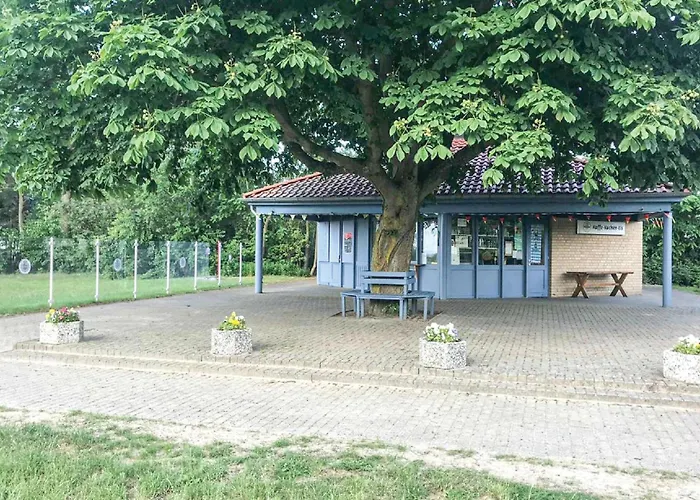 1 Bedroom Gorgeous In Semesterbostad Ueckermünde